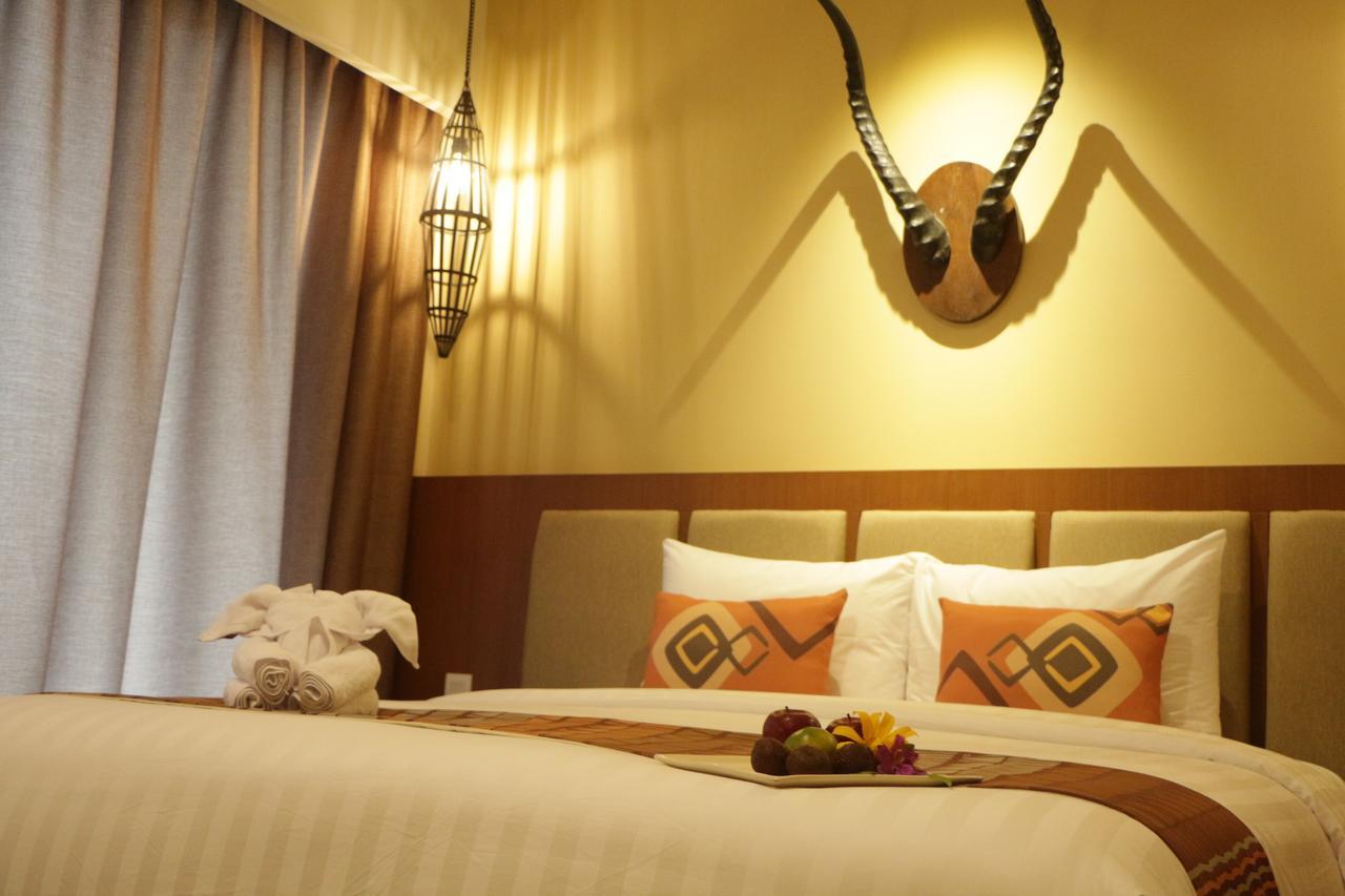 Baobab Safari Resort Prigen Exterior photo